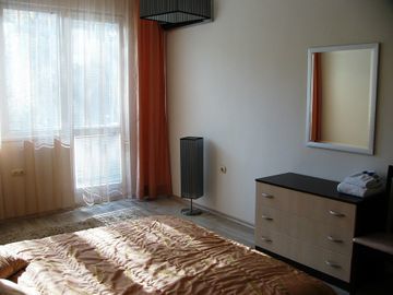 Vip Apartments - Lyuben Karavelov Street Sofia Ngoại thất bức ảnh